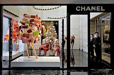 negozi chanel lombardia|Chanel milano nuova boutique.